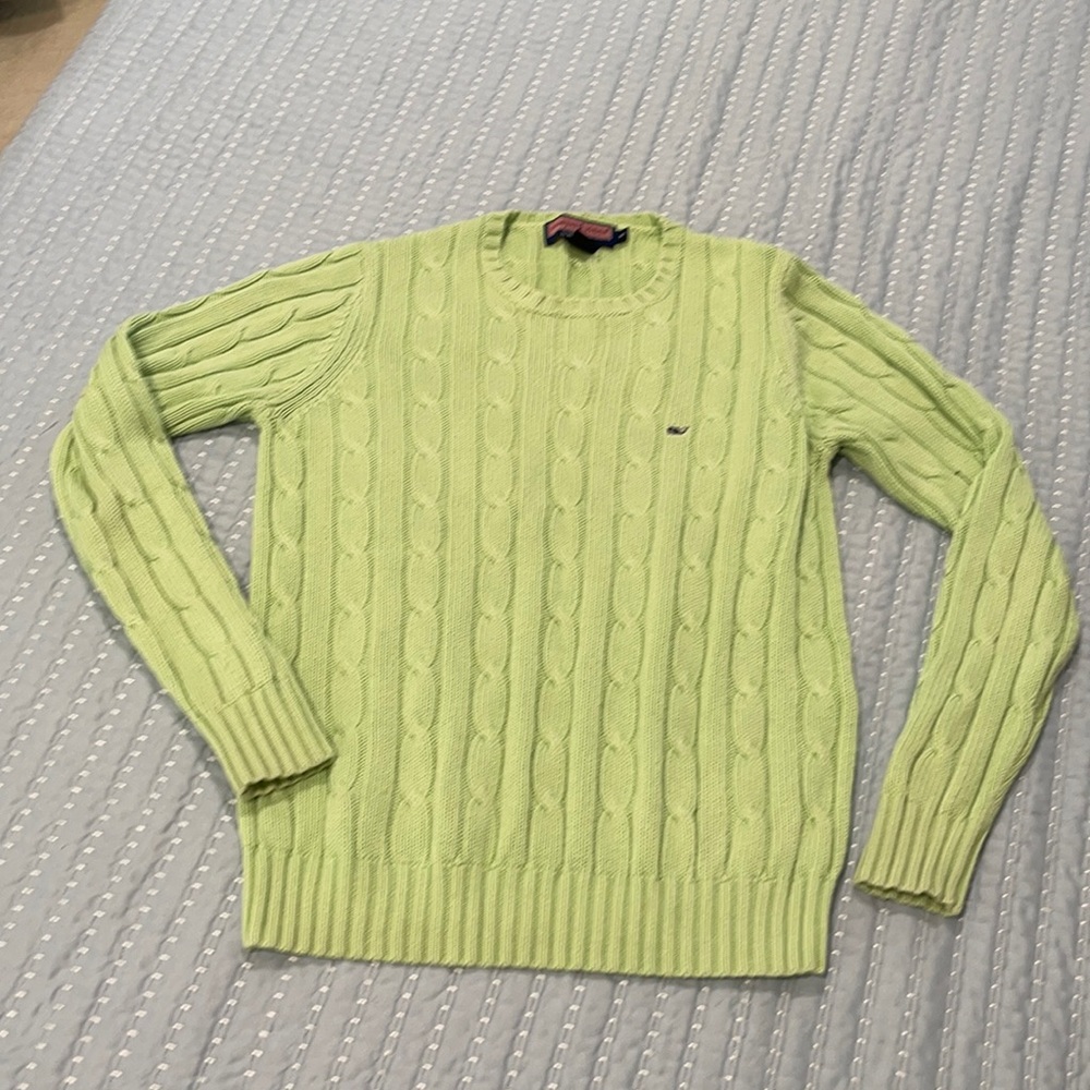 Vineyard Vines cable knit sweater